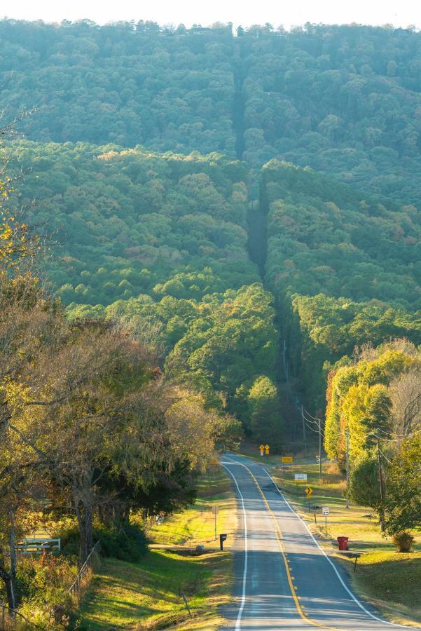 Villa Nebo'S Foot, Hiking And Biking Escape With Game Shed Dardanelle Exterior foto